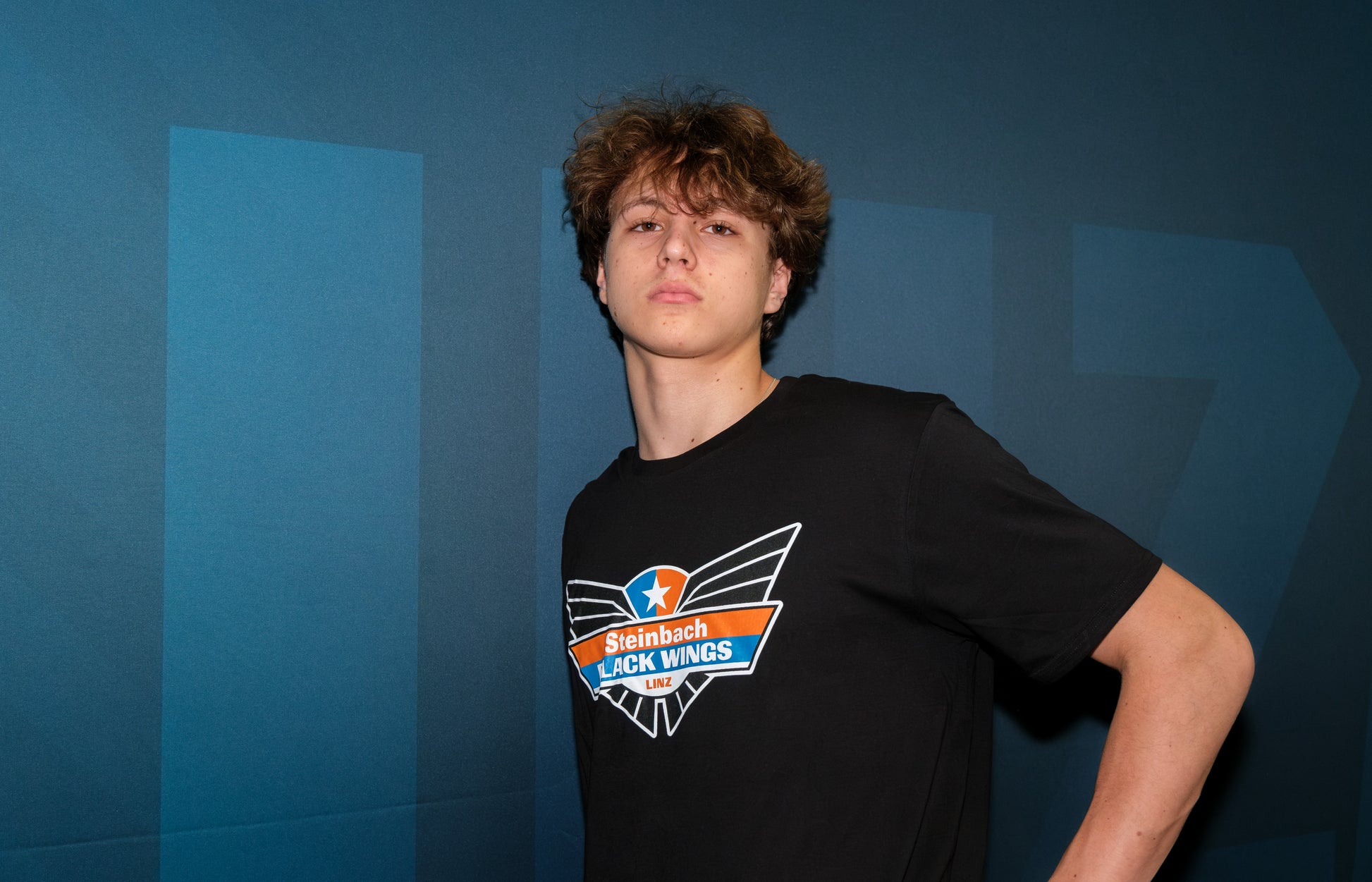 Black Wings T-Shirt Big Logo