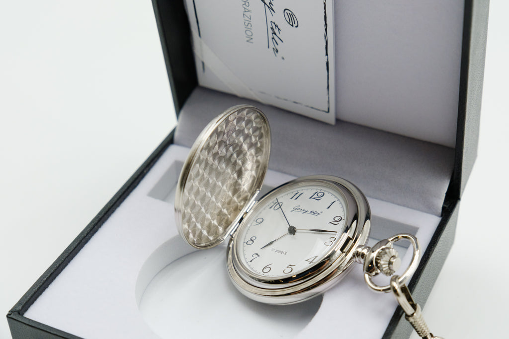 Black Wings Taschenuhr