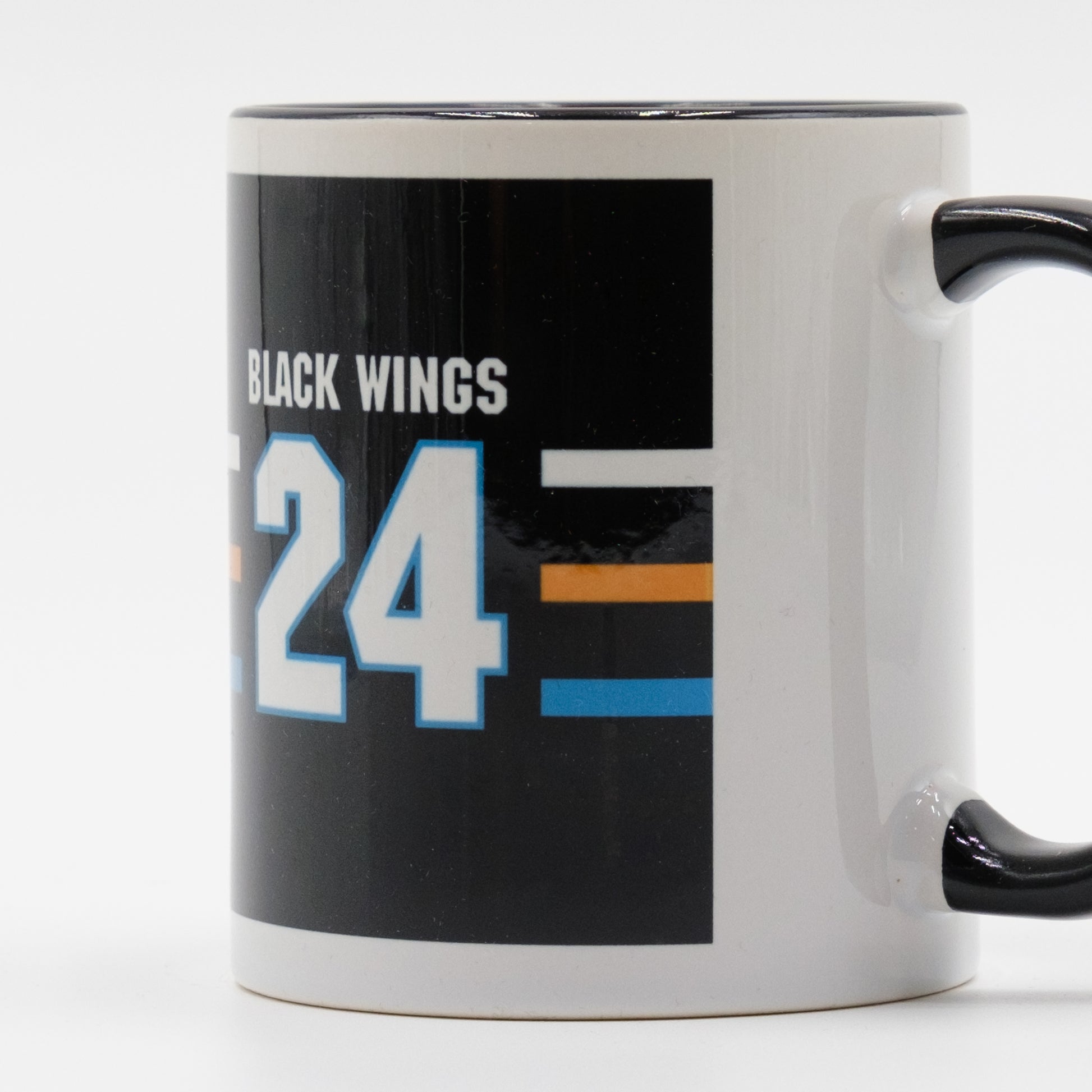 BLACK WINGS TASSE 24