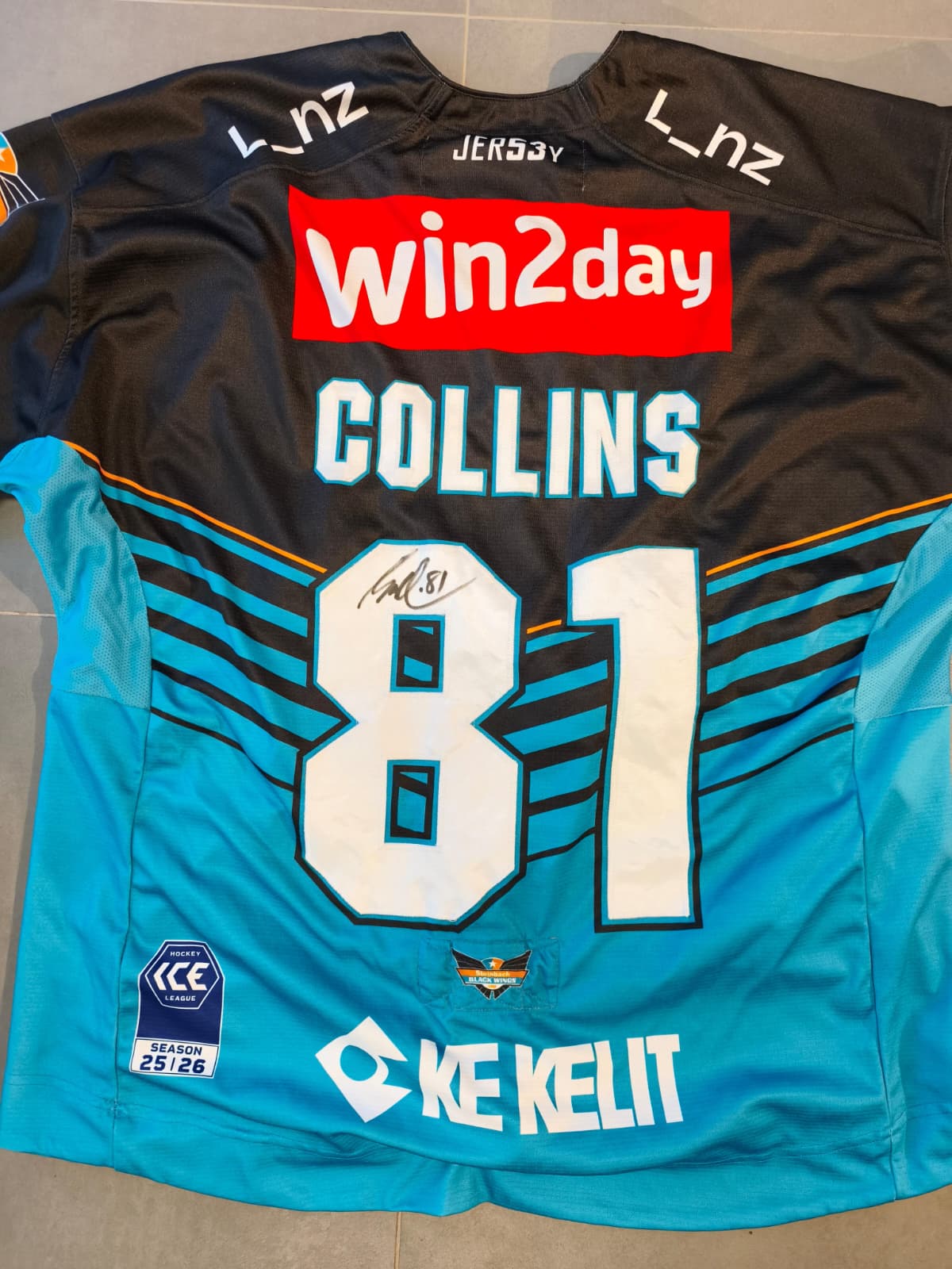Matchworn Trikot Home 2025/26 signiert – SEAN COLLINS #81