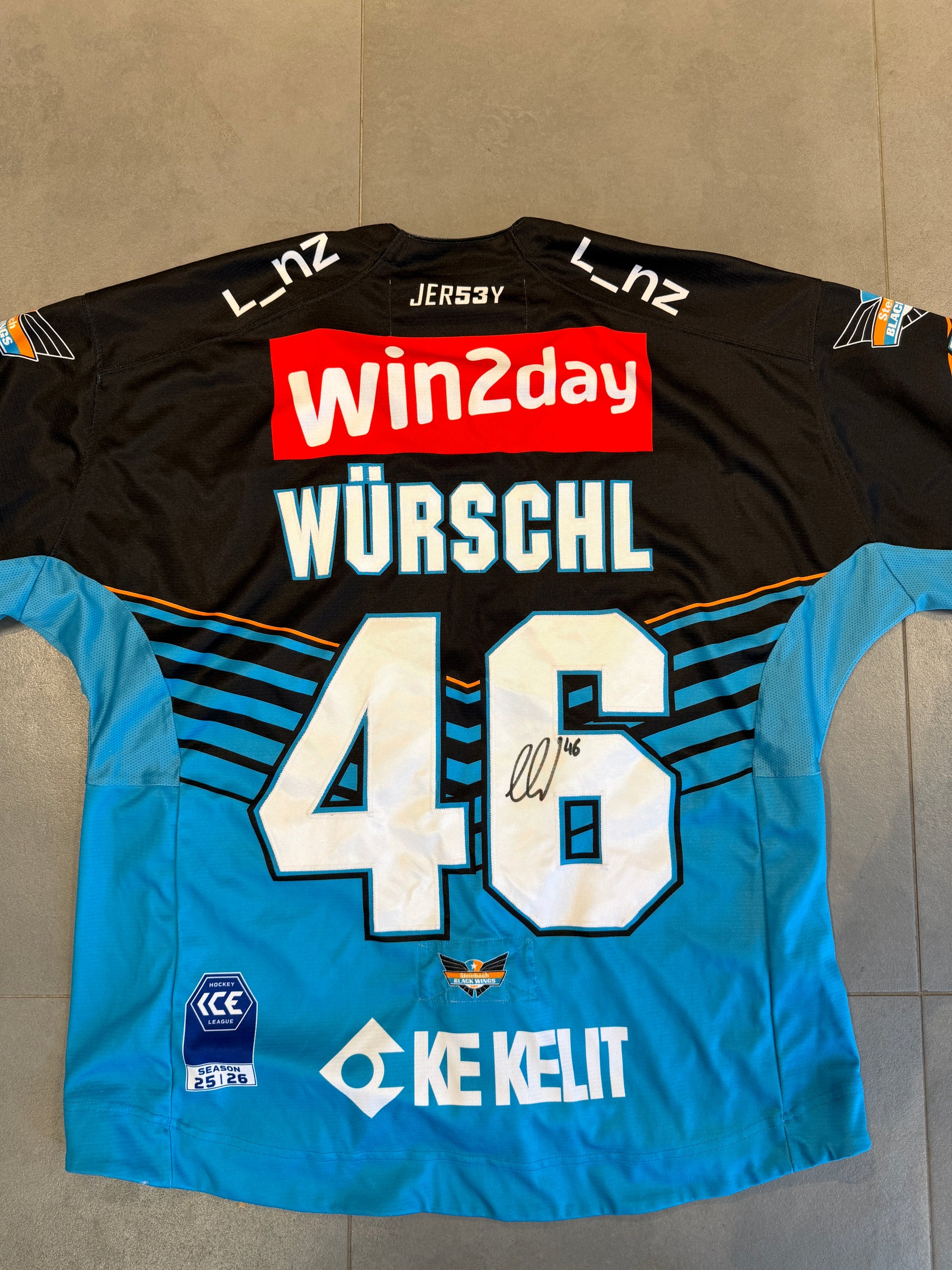 Matchworn Trikot Home 2025/26 signiert – NIKLAS WÜRSCHL #46