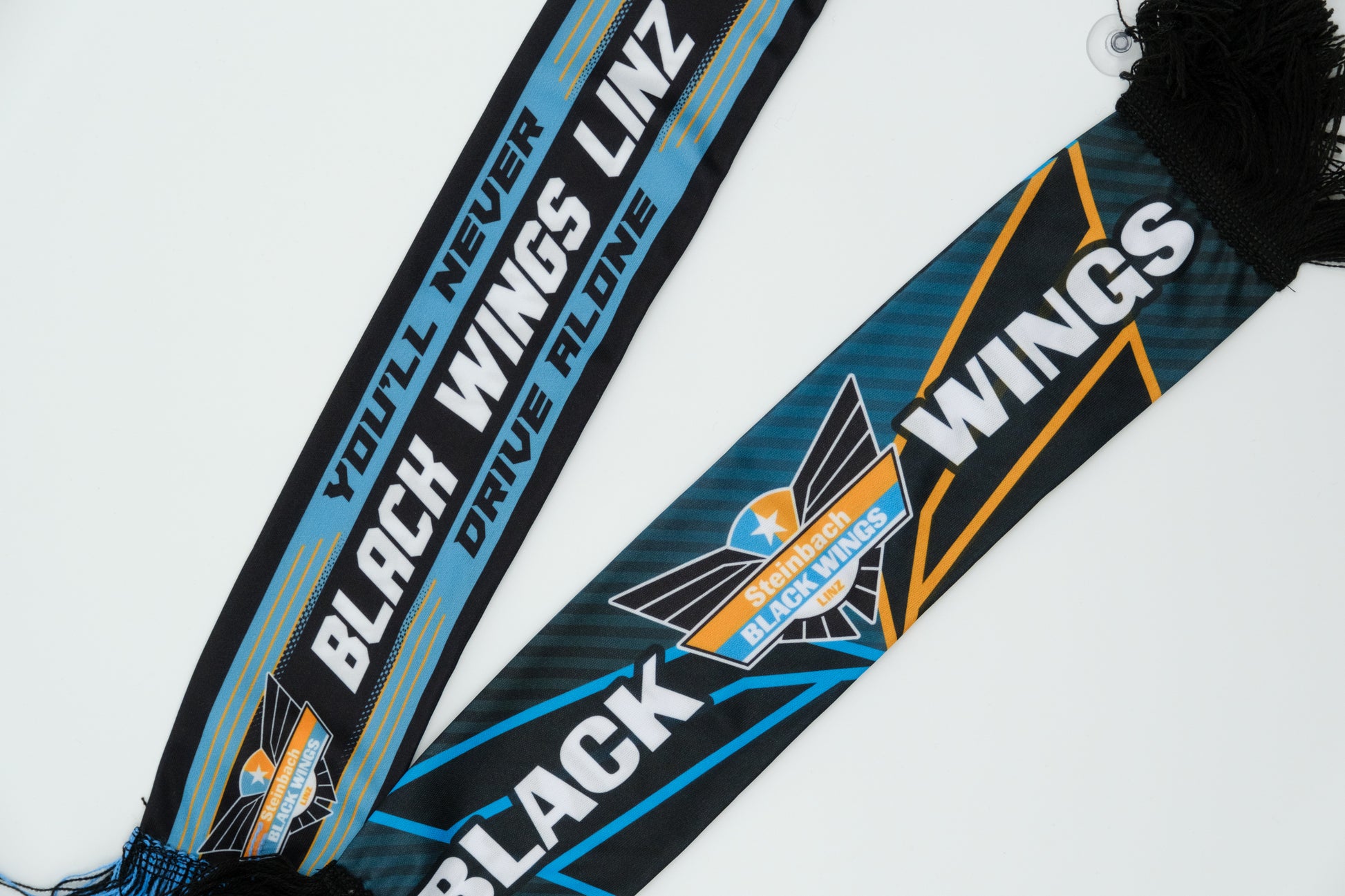 Black Wings Minischal Wappen